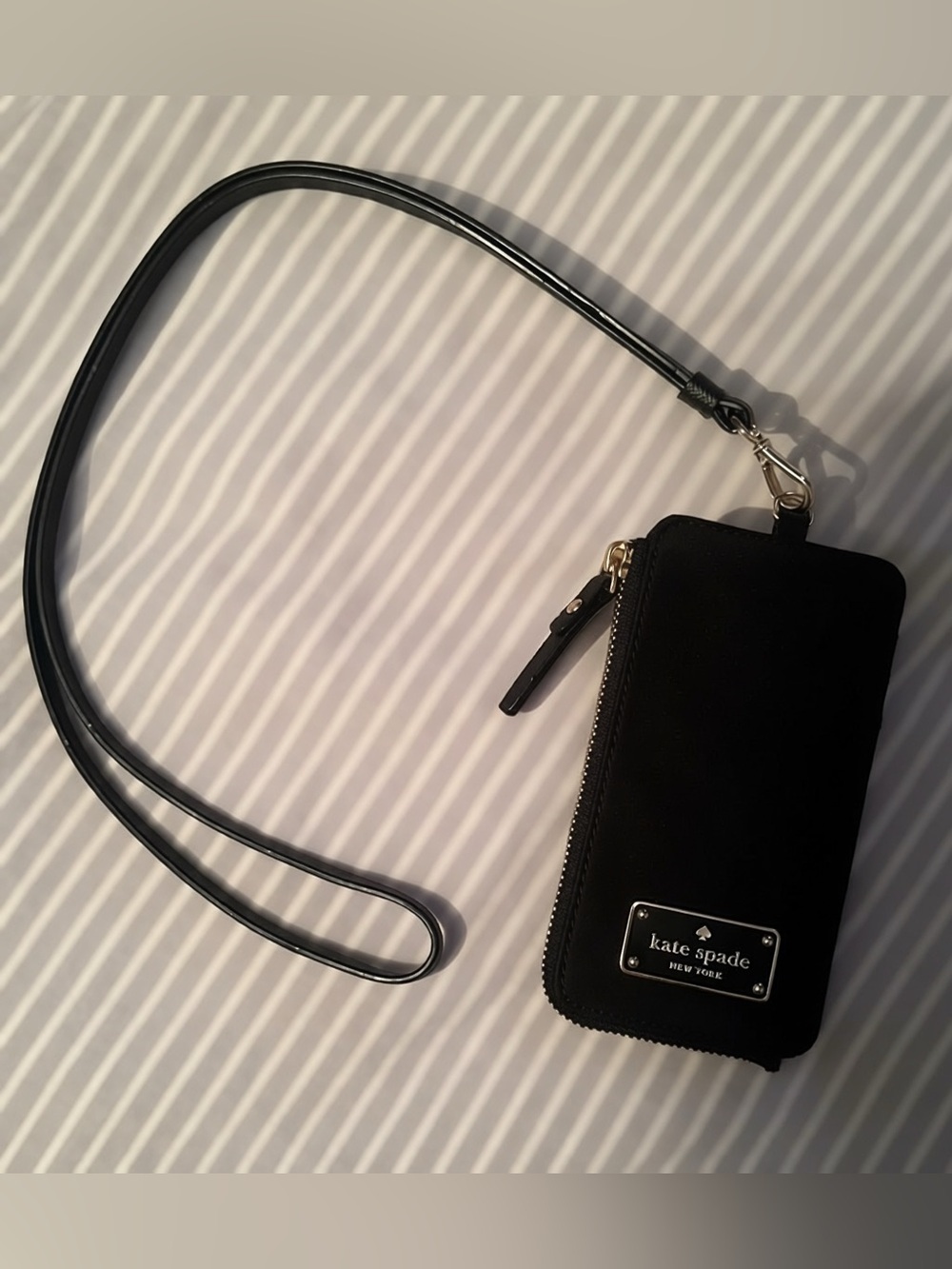 Kate Spade Wilson Road Edria Lanyard Wallet Card Holder Black Nylon